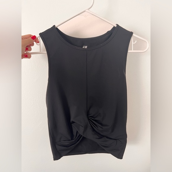H&M | Top Active - Picture 2 of 3